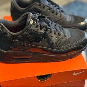 Nike Black Air Max 90 Sneakers with Triple-Black Design